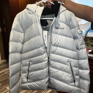 I’m Selling A Marmot Jacket